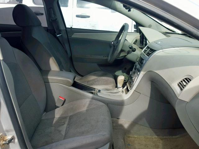 1G1ZC5E02CF358599 - 2012 CHEVROLET MALIBU 1LT SILVER photo 5