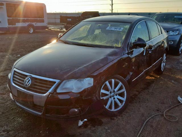 WVWJK7AN0AE067977 - 2010 VOLKSWAGEN PASSAT KOM BLACK photo 2