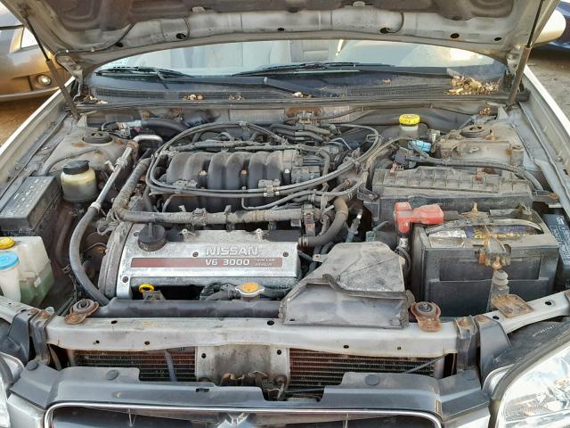 JN1CA31D71T805865 - 2001 NISSAN MAXIMA GXE GRAY photo 7