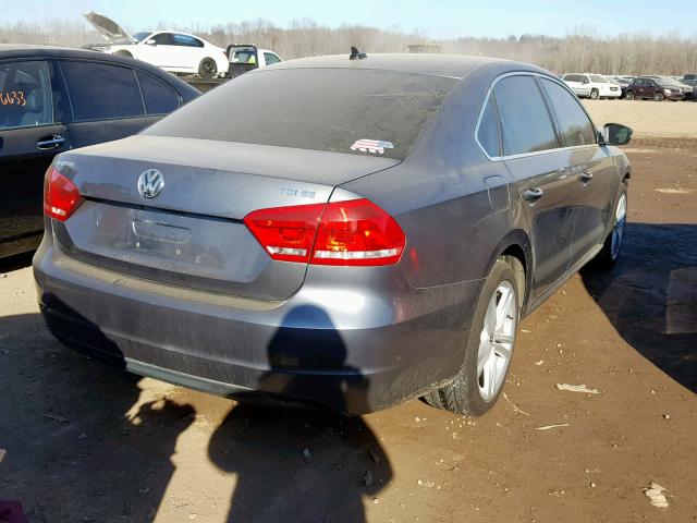 1VWBN7A3XEC061547 - 2014 VOLKSWAGEN PASSAT SE GRAY photo 4