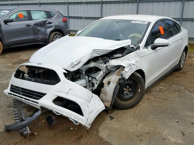 1FA6P0G79E5397376 - 2014 FORD FUSION S WHITE photo 2