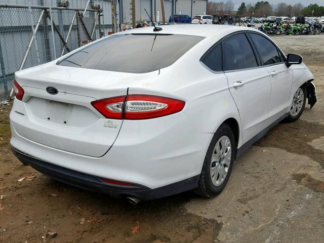 1FA6P0G79E5397376 - 2014 FORD FUSION S WHITE photo 4