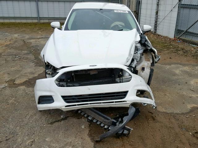 1FA6P0G79E5397376 - 2014 FORD FUSION S WHITE photo 7