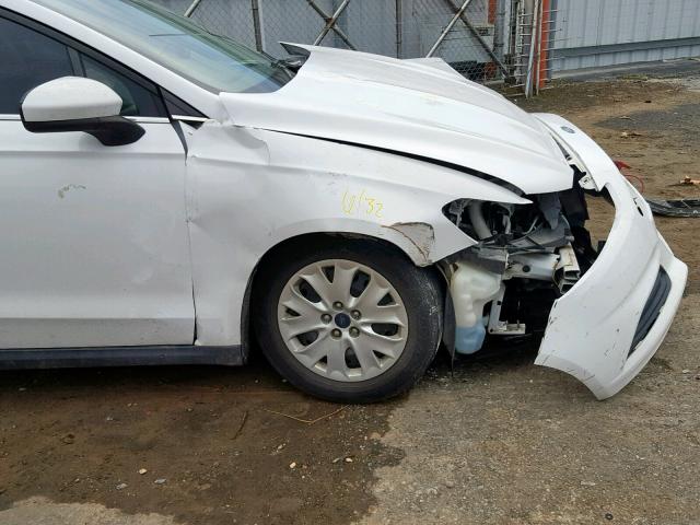 1FA6P0G79E5397376 - 2014 FORD FUSION S WHITE photo 9