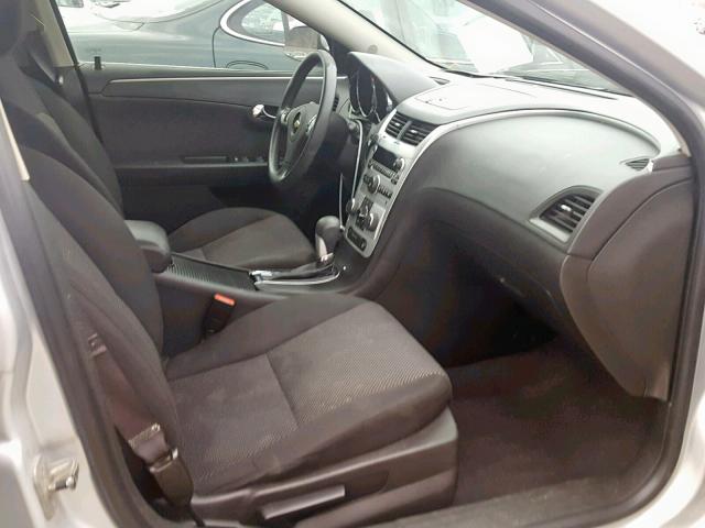 1G1ZC5EU5BF358498 - 2011 CHEVROLET MALIBU 1LT SILVER photo 5