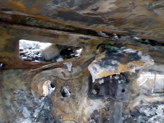 WVWBB7AJ6AW381371 - 2010 VOLKSWAGEN GOLF BURN photo 8