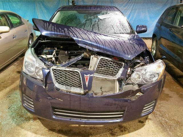 5Y2SP67869Z453227 - 2009 PONTIAC VIBE BLUE photo 9