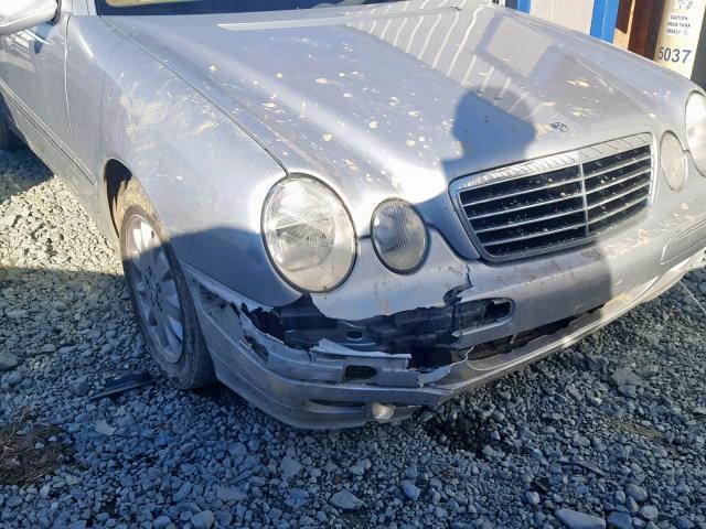 WDBJF65JXYB147920 - 2000 MERCEDES-BENZ E 320 SILVER photo 9