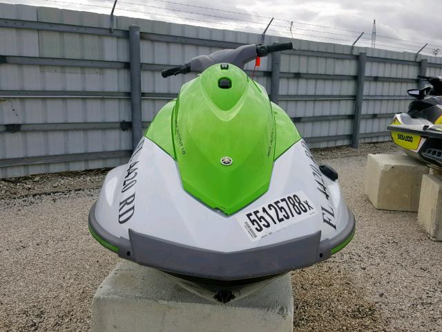 YAMA2457C616 - 2016 YAMAHA MARINE LOT GREEN photo 9