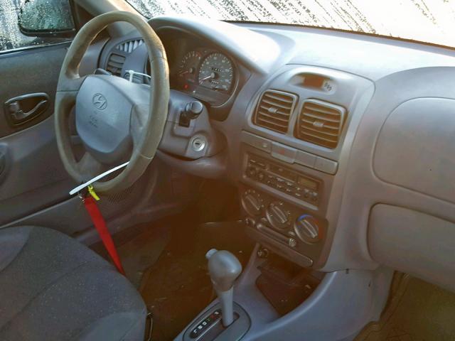 KMHCG45C02U272316 - 2002 HYUNDAI ACCENT GL BLUE photo 9