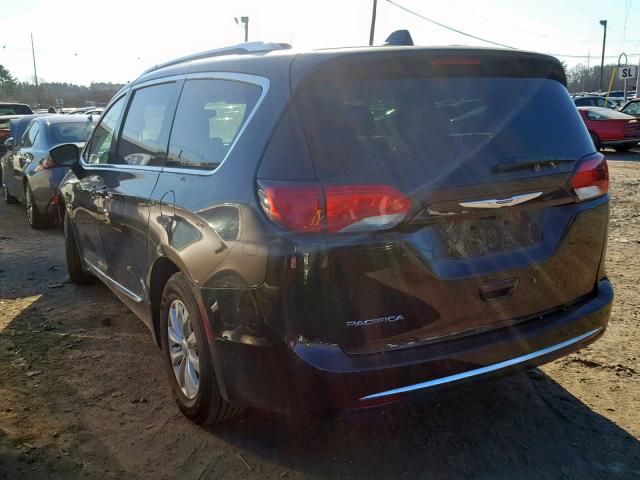 2C4RC1EG2JR144098 - 2018 CHRYSLER PACIFICA T BLACK photo 3