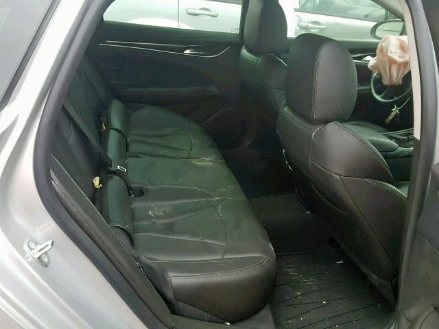 1G4ZP5SS4HU133312 - 2017 BUICK LACROSSE E SILVER photo 6