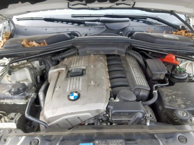 WBANN73536CN03484 - 2006 BMW 530 XIT WHITE photo 7