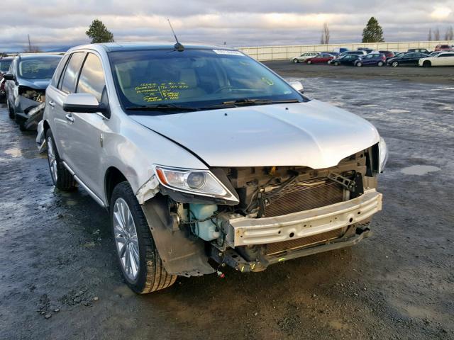 2LMDJ8JK3BBJ29946 - 2011 LINCOLN MKX GRAY photo 1