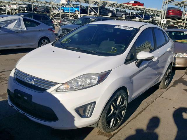 3FADP4CJXCM106553 - 2012 FORD FIESTA SEL WHITE photo 2