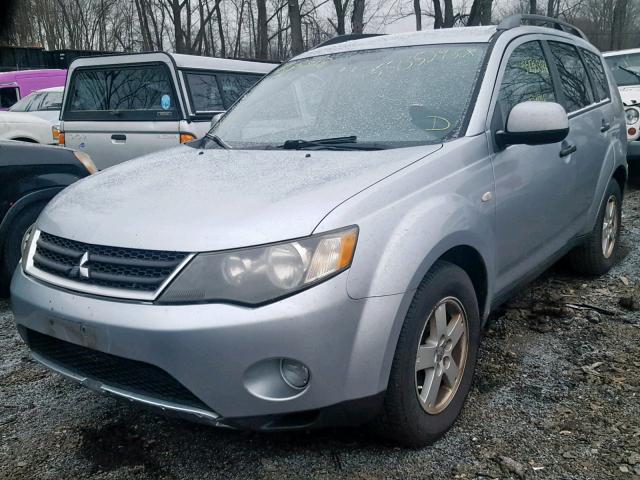 JA4MT31XX7U003491 - 2007 MITSUBISHI OUTLANDER SILVER photo 2