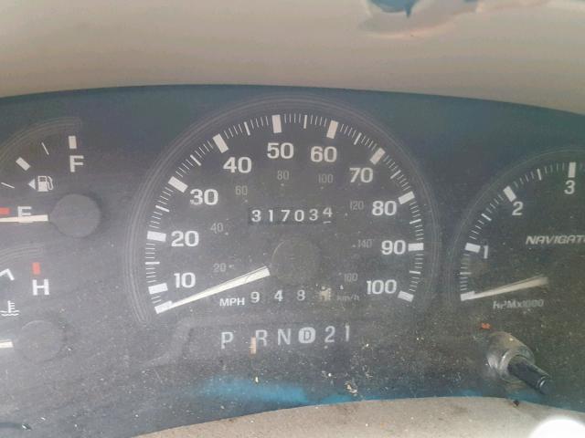 5LMRU27L2WLJ22625 - 1998 LINCOLN NAVIGATOR Schwarz Foto 8