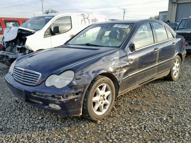 WDBRF61J31F131243 - 2001 MERCEDES-BENZ C 240 BLUE photo 2