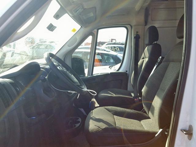 3C6TRVCG9JE112630 - 2018 RAM PROMASTER 白色 照片 5