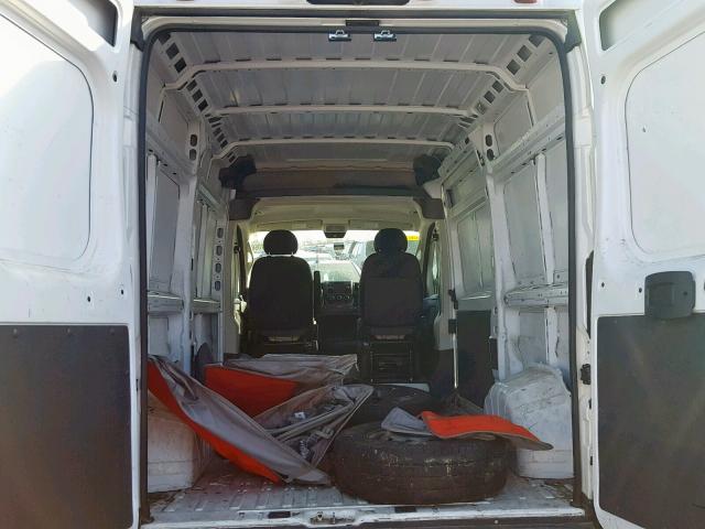 3C6TRVCG9JE112630 - 2018 RAM PROMASTER 白色 照片 9