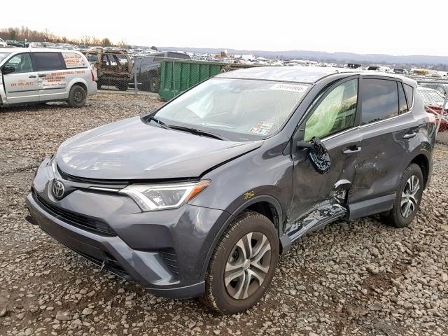 JTMBFREV7HJ171186 - 2017 TOYOTA RAV4 LE GRAY photo 2