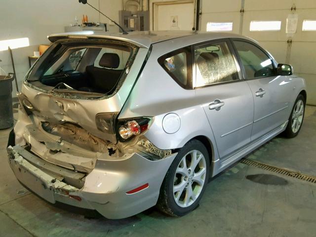 JM1BK343X81837398 - 2008 MAZDA 3 HATCHBAC SILVER photo 4