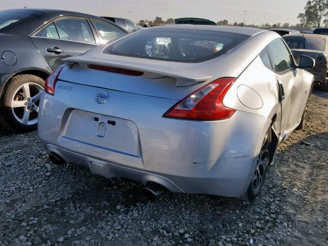 JN1AZ44E29M402487 - 2009 NISSAN 370Z SILVER photo 4