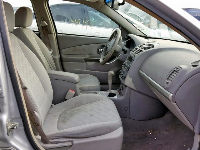 1G1ZT52845F226103 - 2005 CHEVROLET MALIBU LS Արծաթագույն լուսանկար 5