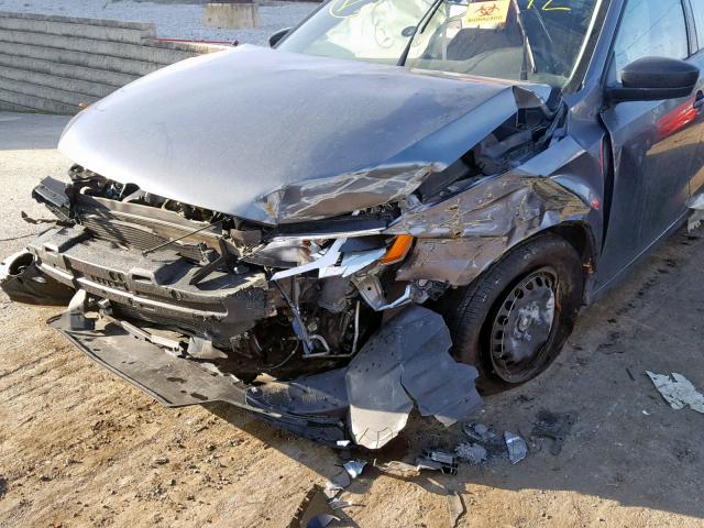 3VW1K7AJXEM322497 - 2014 VOLKSWAGEN JETTA BASE Մոխրագույն լուսանկար 9