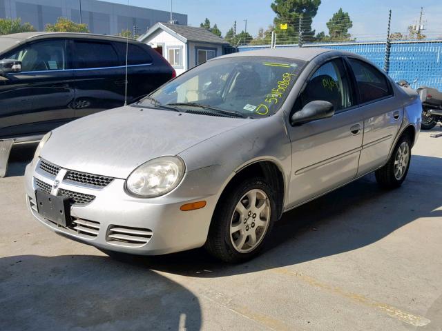 1B3ES56C85D164970 - 2005 DODGE NEON SXT SILVER photo 2