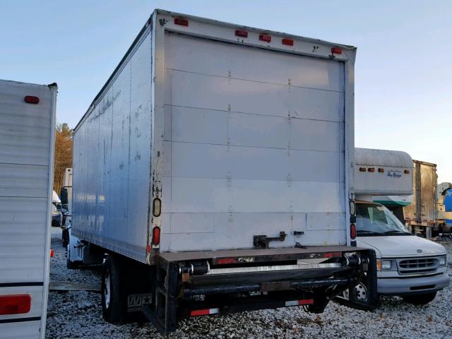 1FVACWDC84HN23409 - 2004 FREIGHTLINER M2 106 MED WHITE photo 3