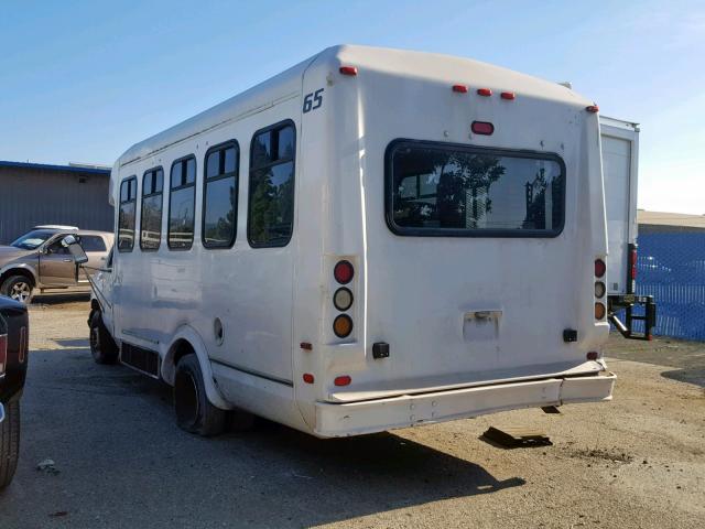 1FDXE45S62HA61273 - 2002 FORD E450 WHITE photo 3