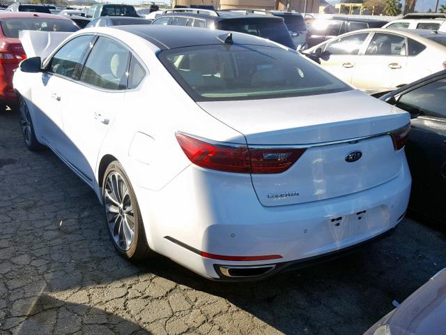 KNALC4J1XJ5096725 - 2018 KIA CADENZA PR WHITE photo 3