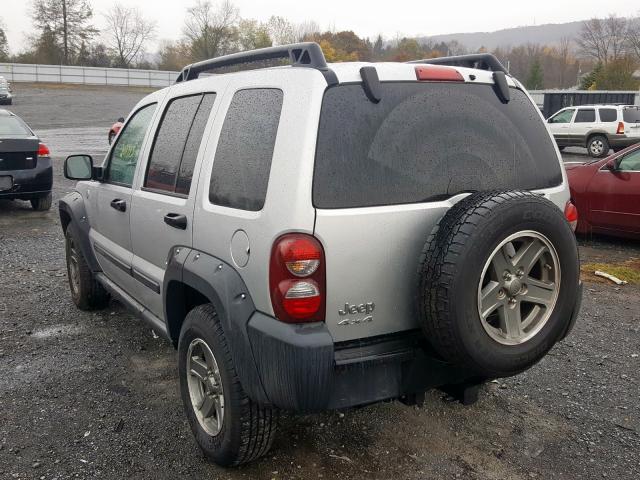 1J4GL38K55W723659 - 2005 JEEP LIBERTY RE SILVER photo 3