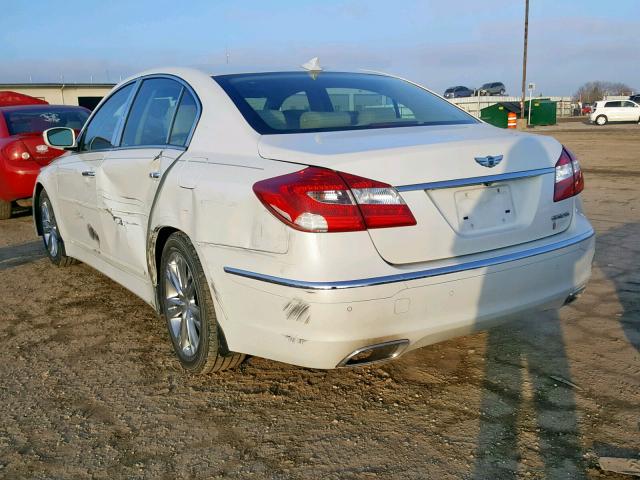 KMHGC4DD9DU233315 - 2013 HYUNDAI GENESIS 3. WHITE photo 3