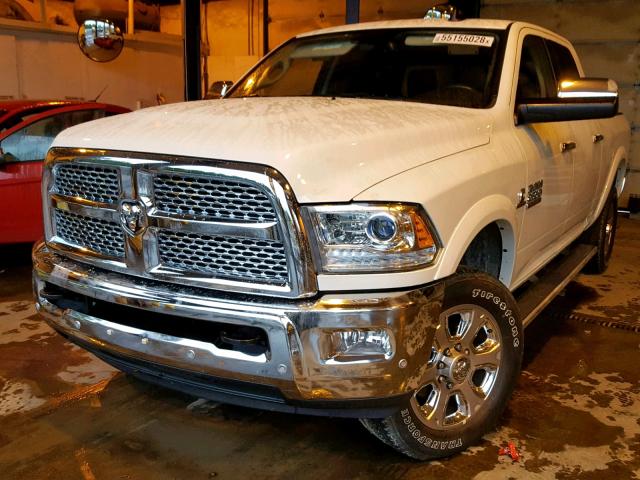 3C6UR5FL2HG561322 - 2017 RAM 2500 LARAM WHITE photo 2