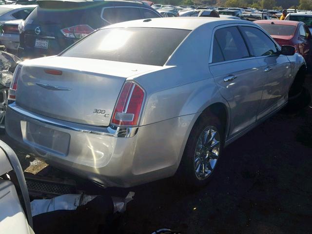 2C3CCAET5CH277552 - 2012 CHRYSLER 300C SILVER photo 4