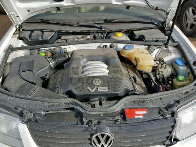 WVWPD63B7XE466718 - 1999 VOLKSWAGEN PASSAT GLX 白色 照片 7