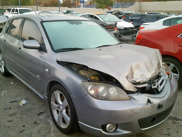 JM1BK344061448632 - 2006 MAZDA 3 HATCHBAC GRAY photo 1