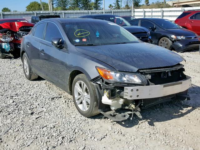 19VDE1F35DE002360 - 2013 ACURA ILX 20 SILVER photo 1