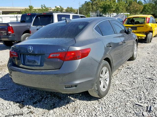 19VDE1F35DE002360 - 2013 ACURA ILX 20 SILVER photo 4