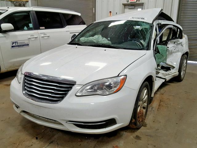 1C3CCBBBXCN120141 - 2012 CHRYSLER 200 TOURIN WHITE photo 2