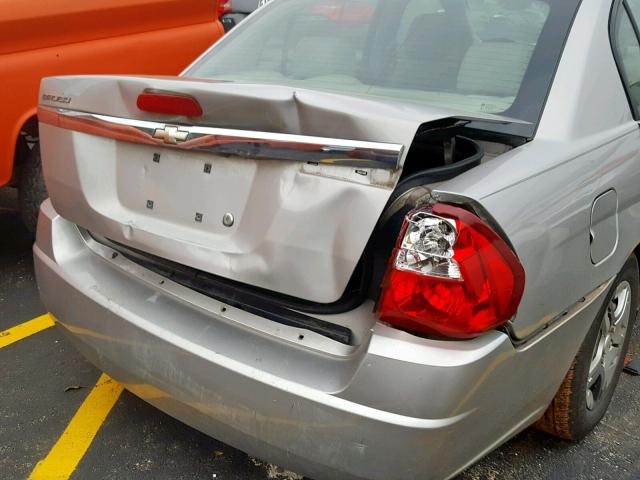 1G1ZS58F37F312806 - 2007 CHEVROLET MALIBU LS Plata foto 9
