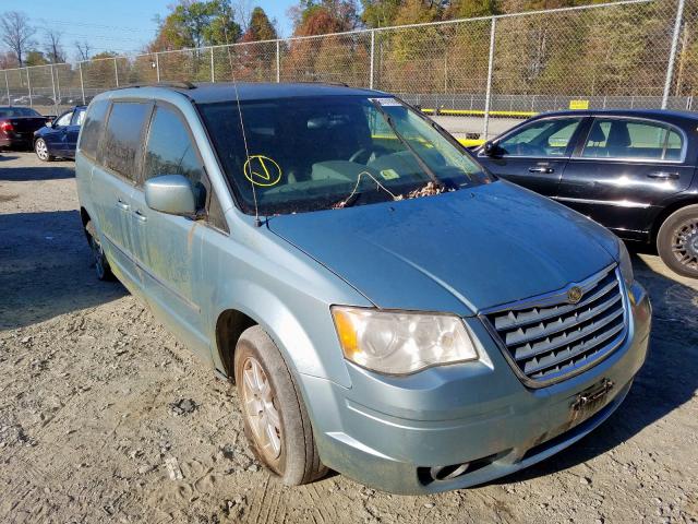 2A4RR5D11AR284687 - 2010 CHRYSLER TOWN & COUNTRY TOURING  photo 1
