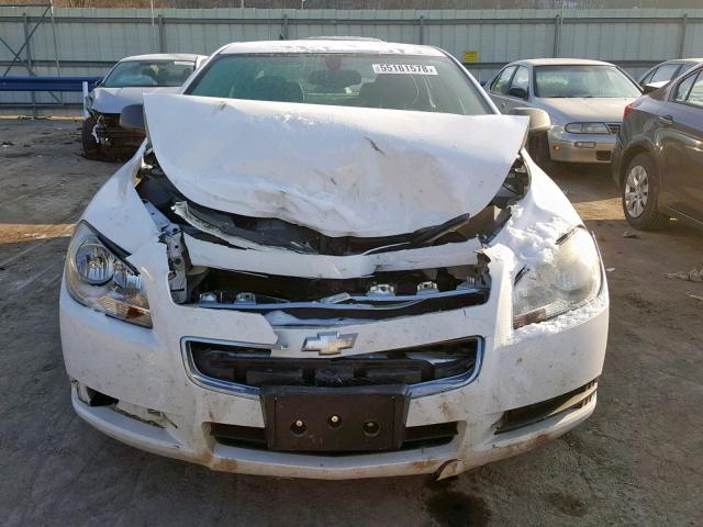 1G1ZB5EB0AF259958 - 2010 CHEVROLET MALIBU LS თეთრი ფოტო 7
