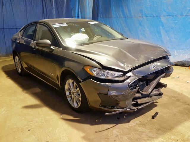 3FA6P0LU6KR236956 - 2019 FORD FUSION SE GRAY photo 1