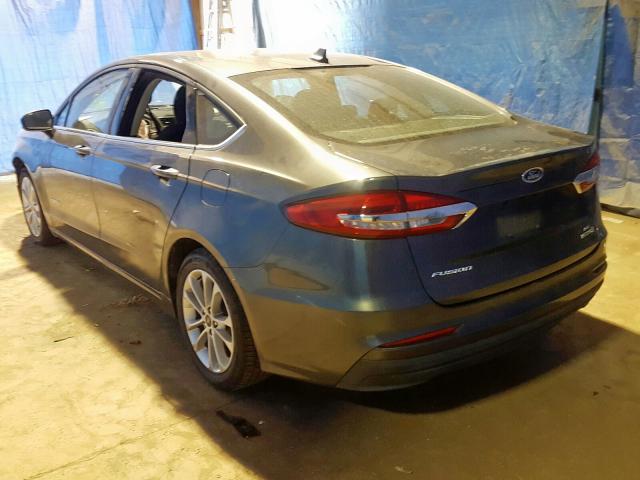 3FA6P0LU6KR236956 - 2019 FORD FUSION SE GRAY photo 3