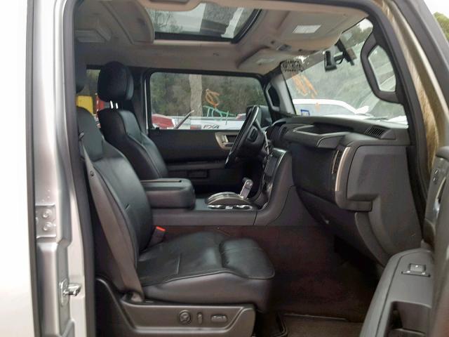 5GRGN83219H102593 - 2009 HUMMER H2 LUXURY SILVER photo 5