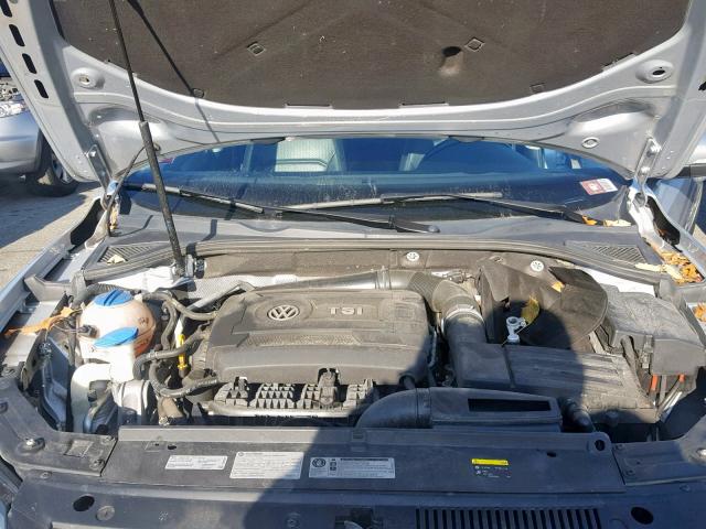 1VWAT7A32FC044390 - 2015 VOLKSWAGEN PASSAT S SILVER photo 7