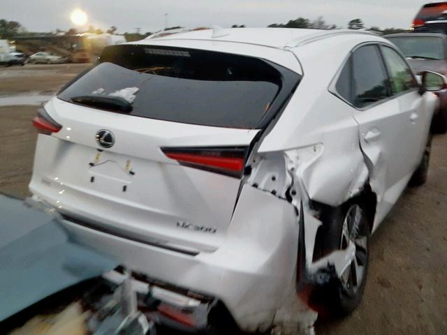 JTJYARBZ0K2128548 - 2019 LEXUS NX 300 WHITE photo 4